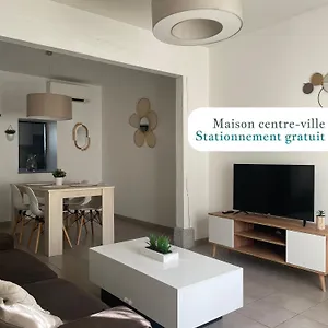 Appartement Charmante Maison Idealement Situee, Centre-ville, Castres (Tarn)
